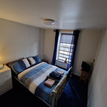 Y Castell Budget Accommodation ولهلي المظهر الخارجي الصورة